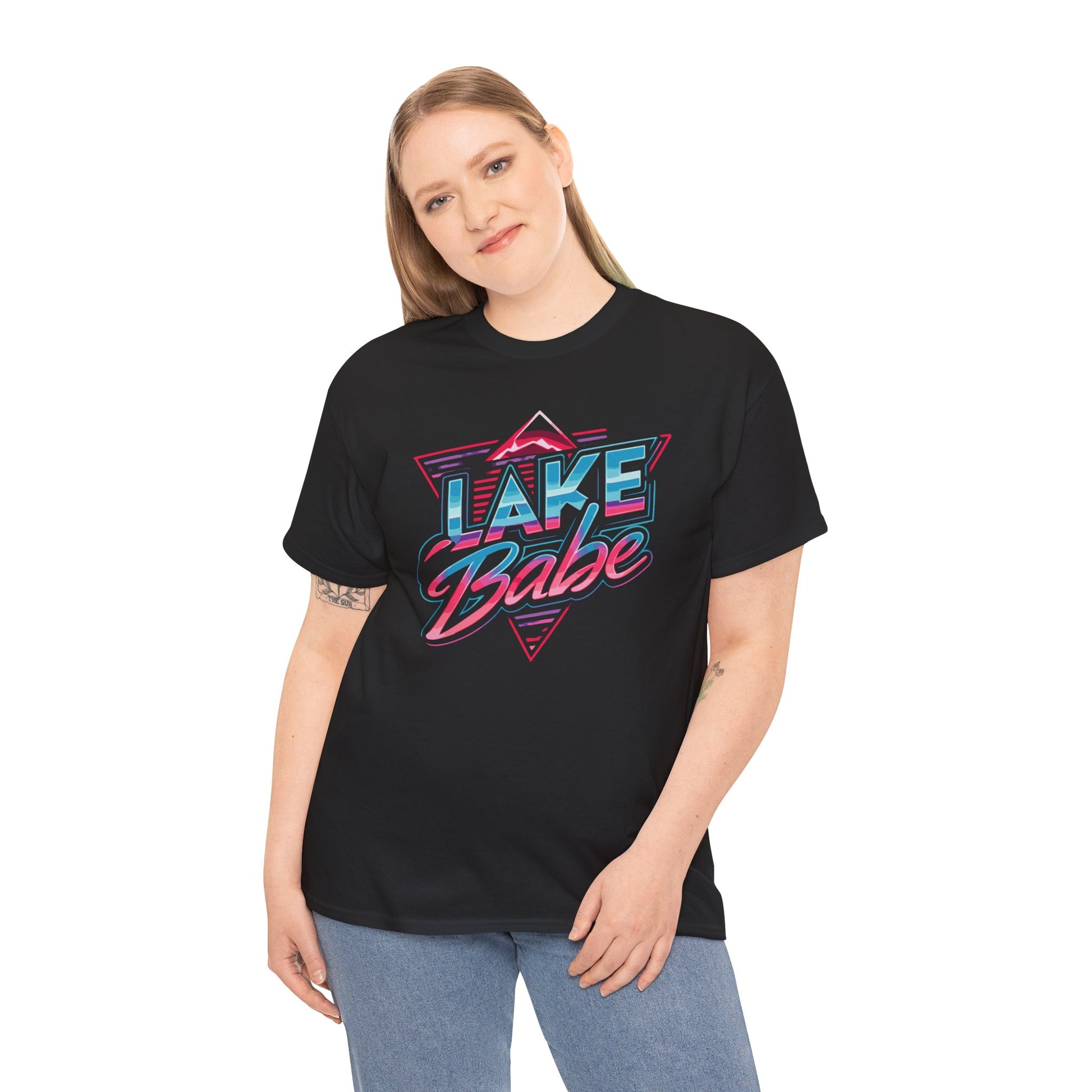 Retro Lake Babe 80s T-shirt Myfiercespirit Woman Model 2 Black