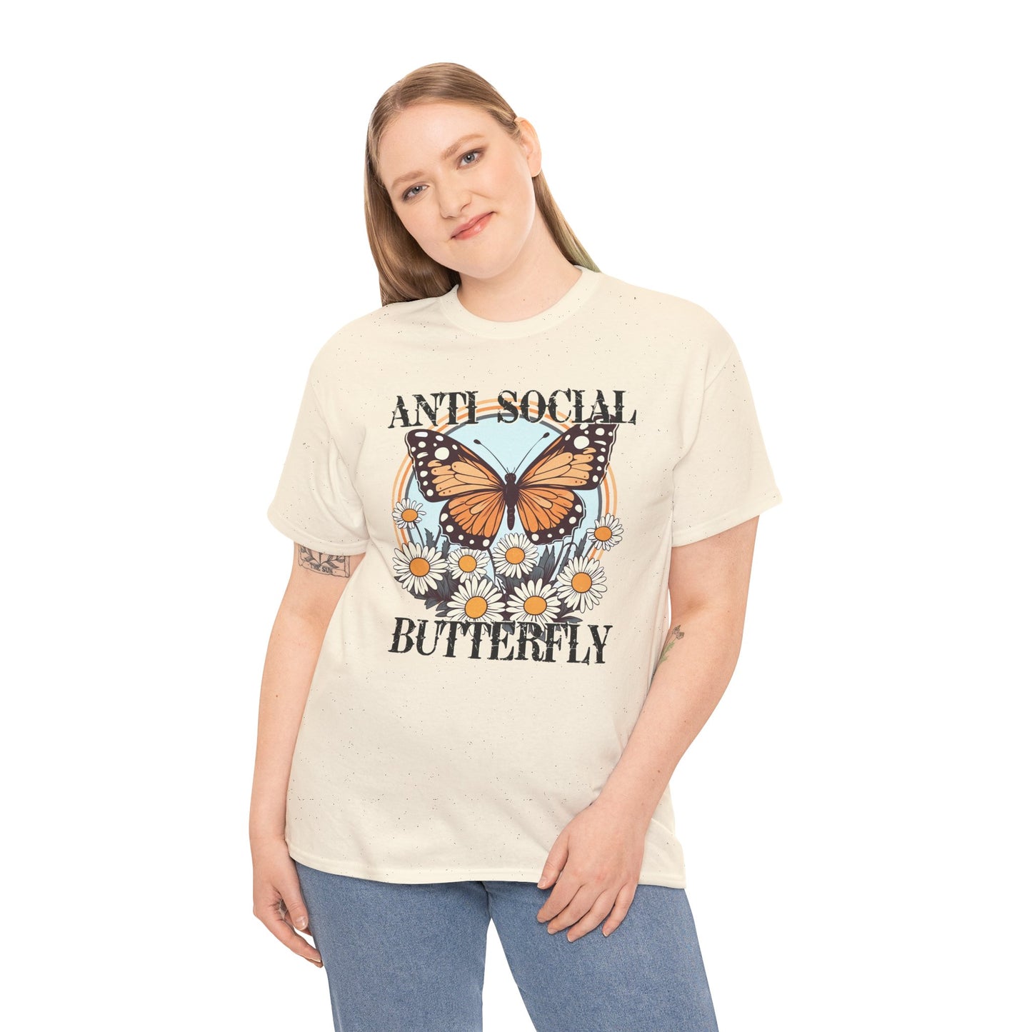 Vintage Anti Social Butterfly T-shirt Myfiercespirit Woman Model 2 Naturel